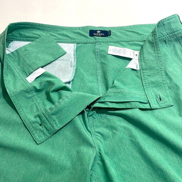 Sperry Mens Lightweight Short - Picture 3 of 7